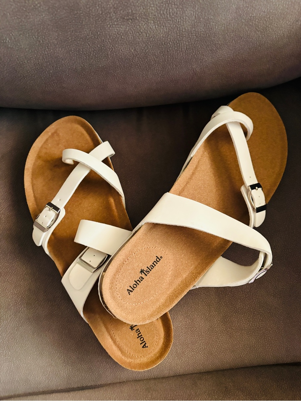 Aloha Island White Cross-Strap Buckle Women's Sandals - Picture 3 of 3